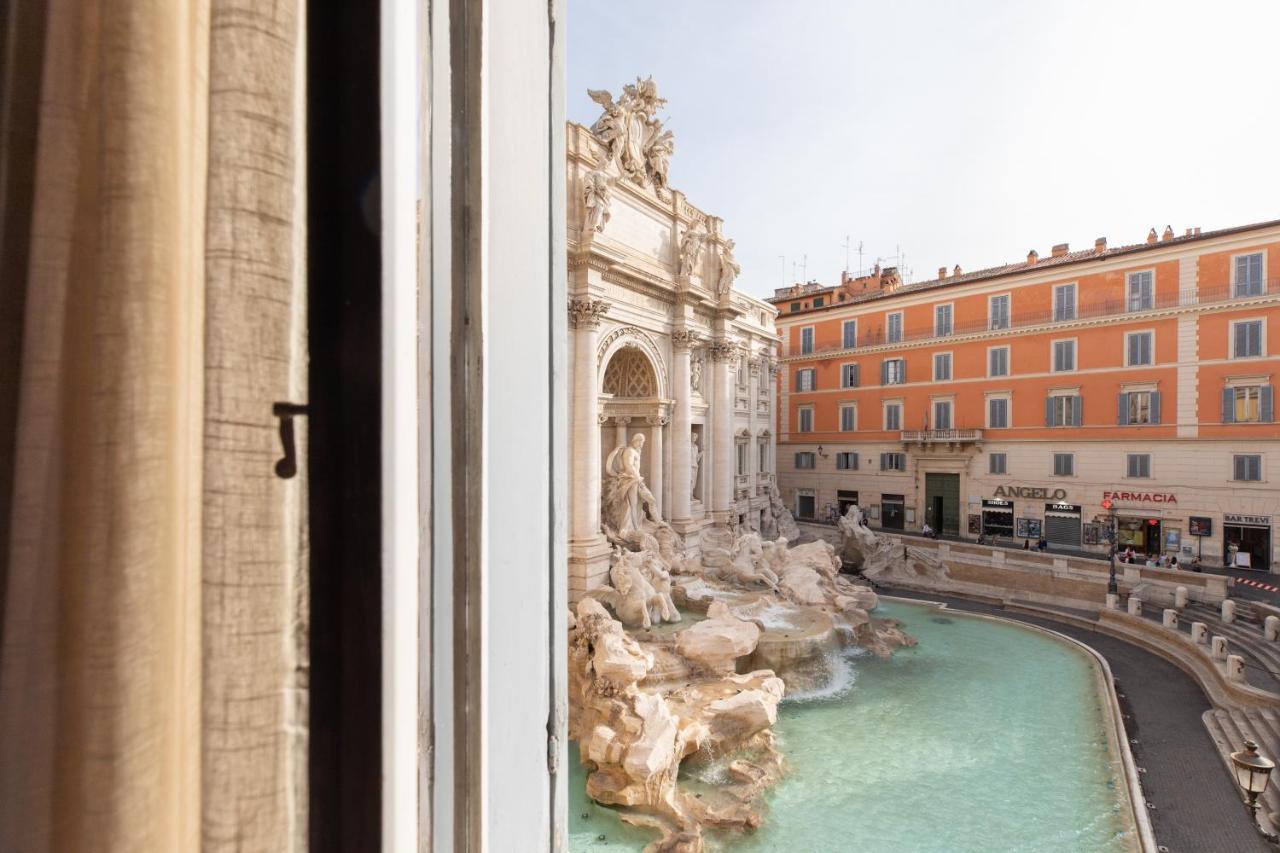 Iflat Trevi Fountain At Your Feet Roma Exterior foto