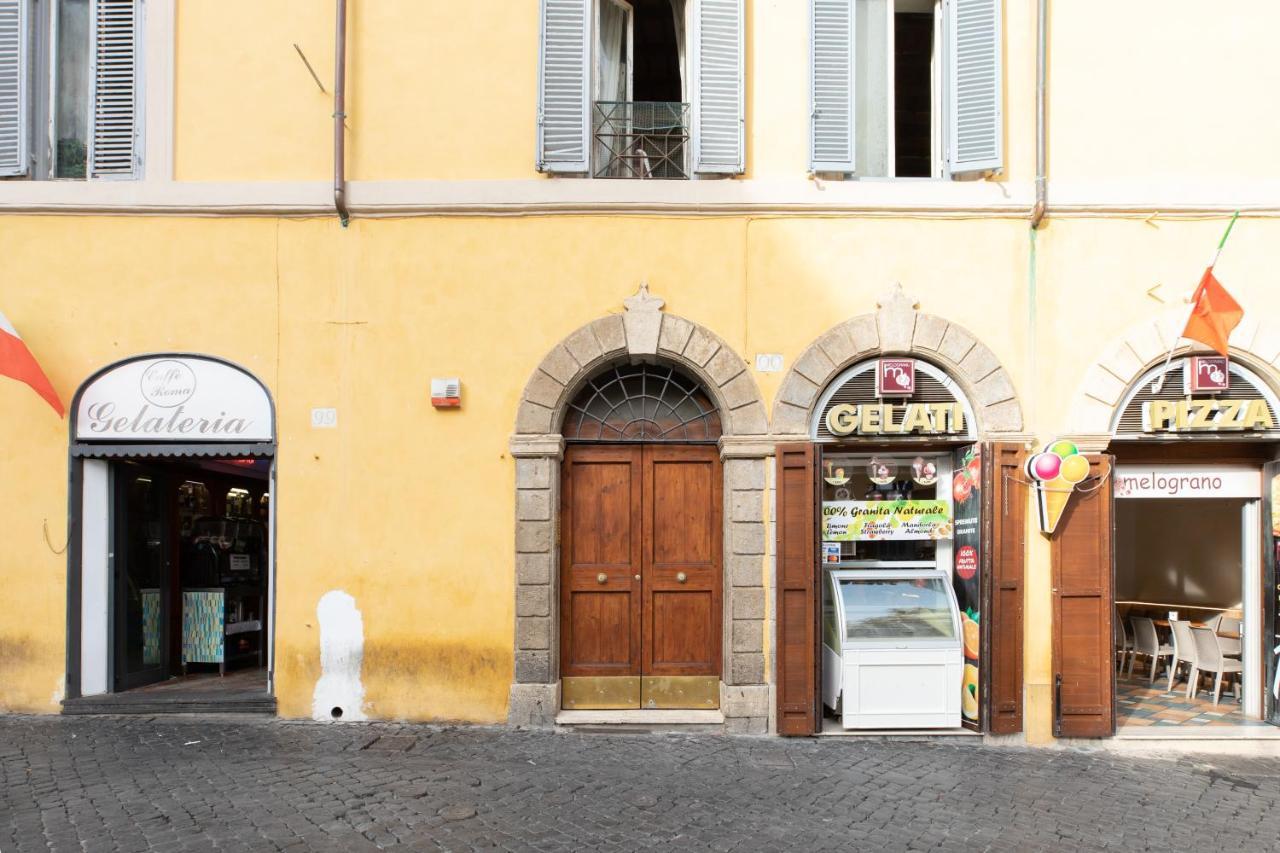 Iflat Trevi Fountain At Your Feet Roma Exterior foto